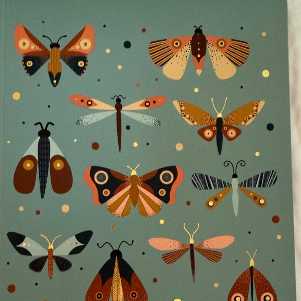 Inspiring MAKE YOUR OWN MAGIC journey/notebook. Beautiful colors & pattern. - Picture 2 of 8